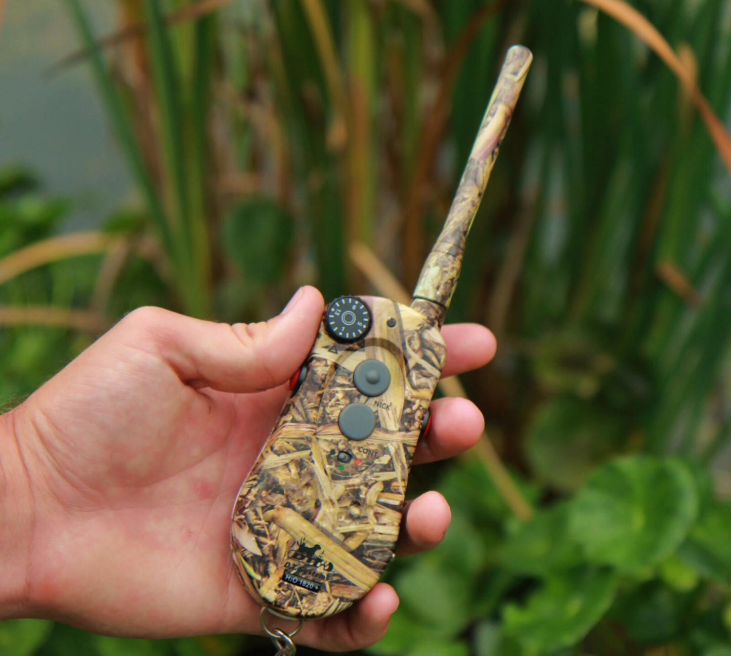 DT Systems H2O-1820 PLUS CoverUp CAMO Dog Remote Trainer